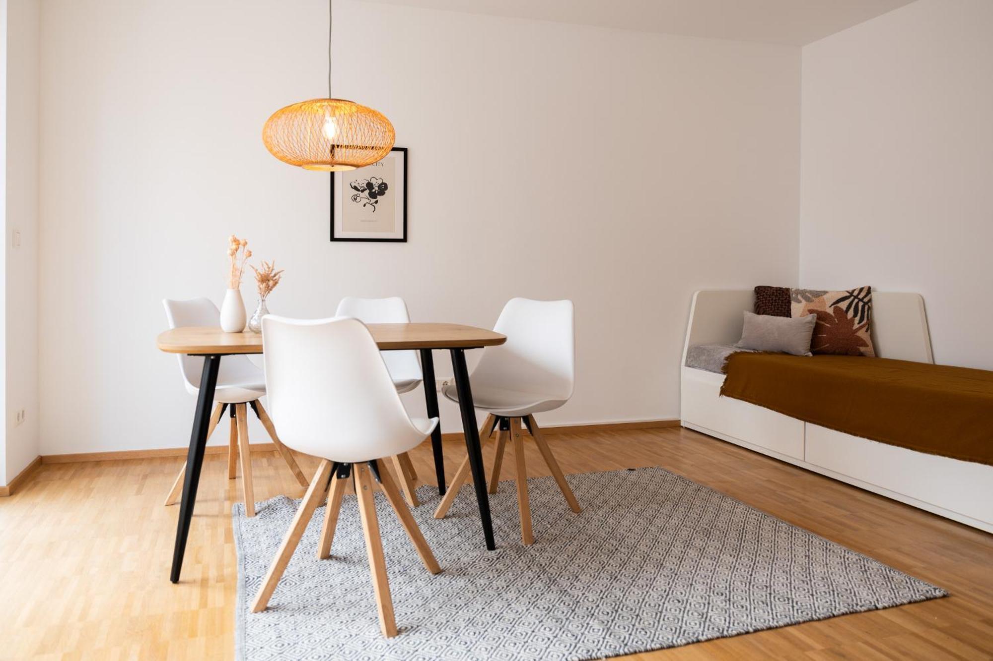 Altstadt Apartment 2 Zimmer Am Weibermarkt Reutlingen Ngoại thất bức ảnh